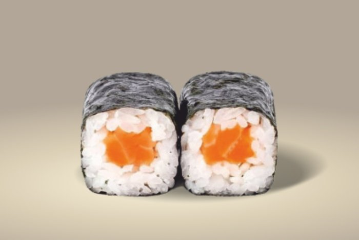 Классический ролл с лососем